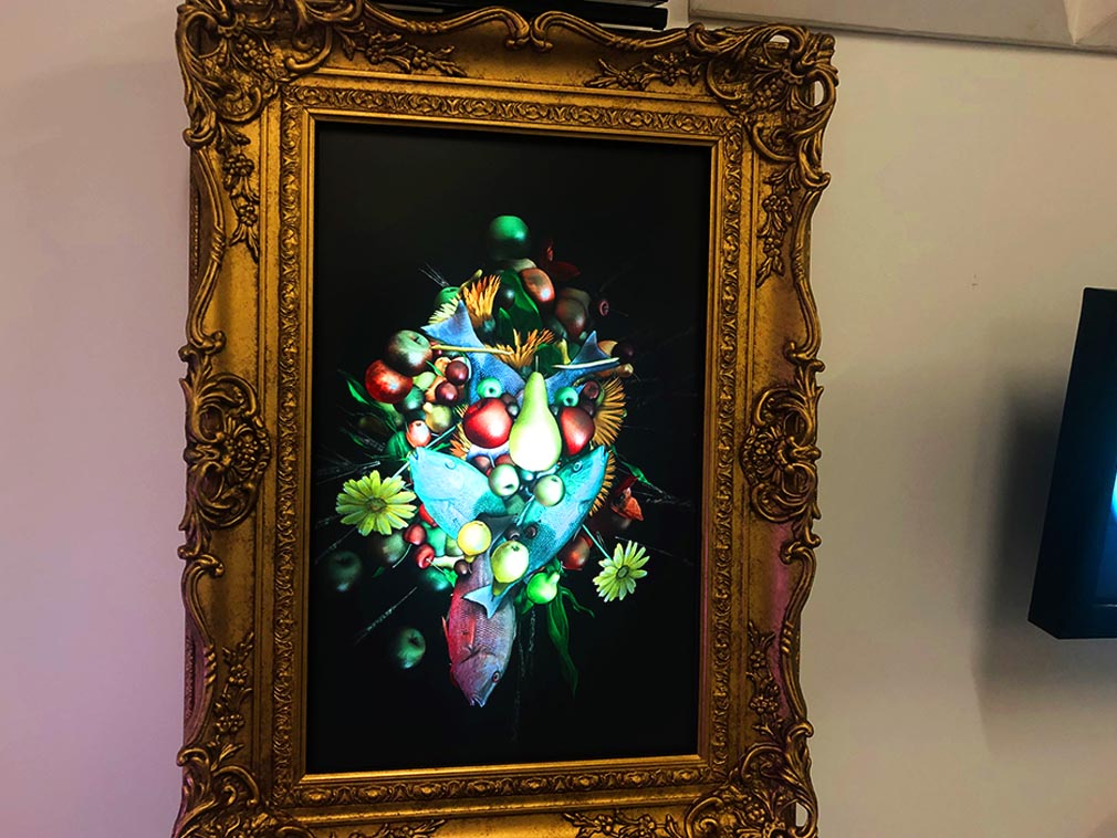 Magic Mirror facial tracking blends facial recognition and AR for immersive, interactive experiences that engage users in new and exciting ways.